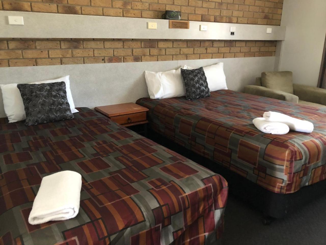 True Blue Motor Inn Rockhampton Exterior foto